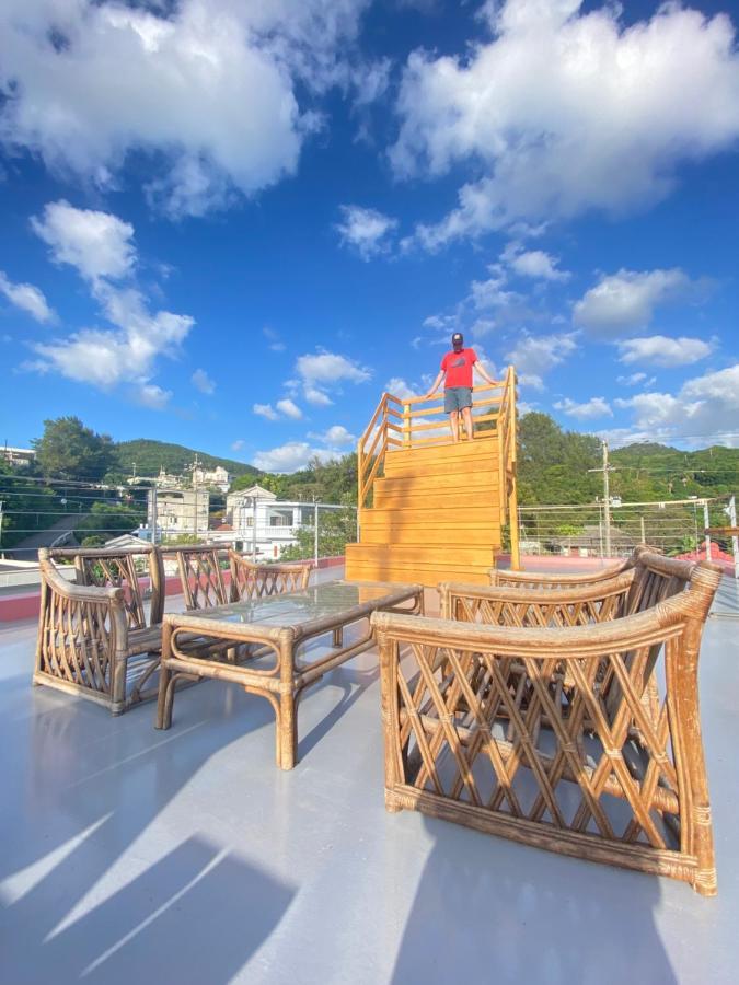 Hotel Little Swiss House Motobu Dış mekan fotoğraf