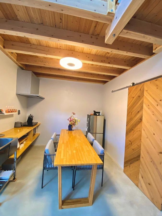 Hotel Little Swiss House Motobu Dış mekan fotoğraf